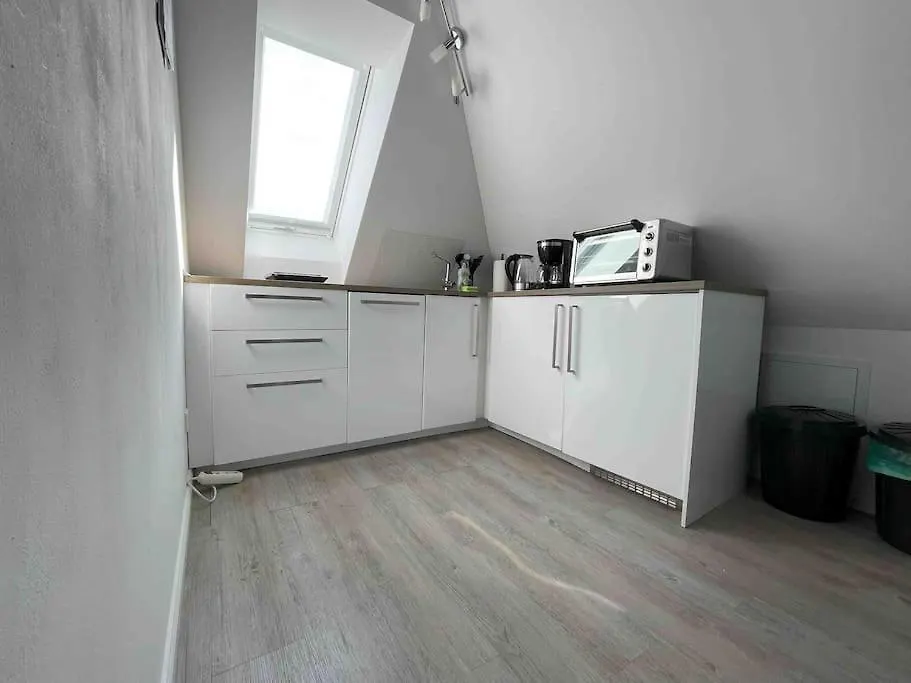 Sad233 - Gemuetliche Monteurwohnung Uebergangswohnung Schwandorf in Bayern